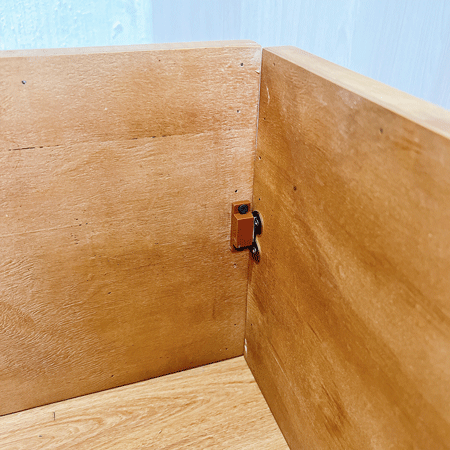 caja de madera para colocar abajo del arbolito de navidad